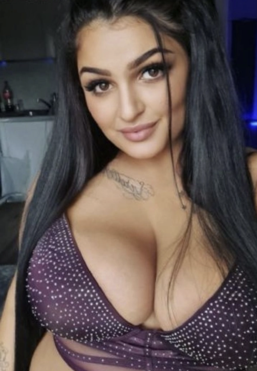 Busty Barbie